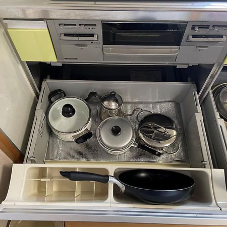 一軒家貸切り最大11人まで 114平米の平屋の和の家 駐車場2台無料 道後温泉や松山城へのアクセス抜群 Hotel Luaran gambar